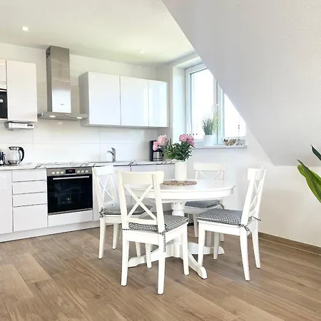 Cuxhavener Straße 5/5 *